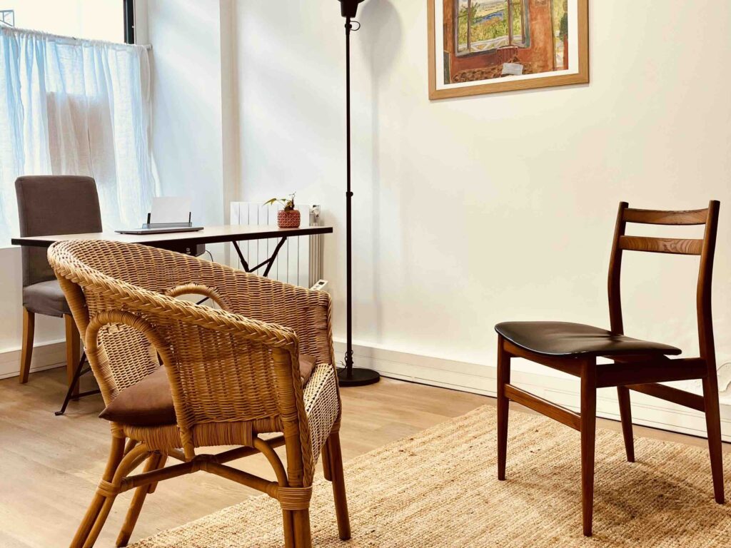 Intérieur cabinet d'hypnose à Montrouge